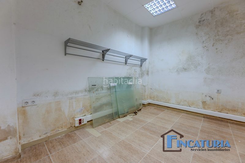 Foto 8b9a5bc8-1157-4833-9da6-54ef676d502e. Casa a carrer extremadura 25 a Riba - roja de Túria