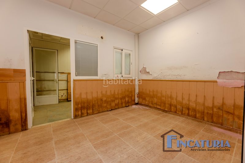 Foto c8622dc7-d6b7-4286-96b7-b47bc78641b6. Casa a carrer extremadura 25 a Riba - roja de Túria