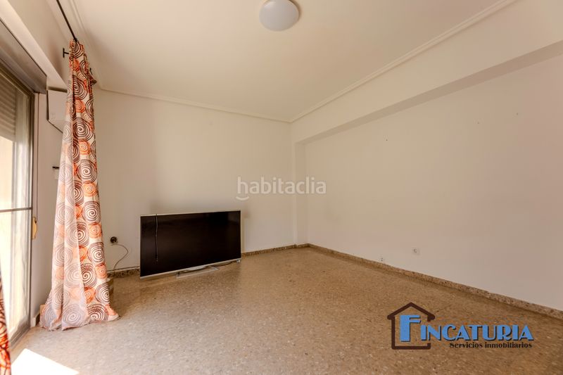 Foto 8112f678-bbc9-48a9-8459-7e553e5b0058. Pis a Riba - roja de Túria