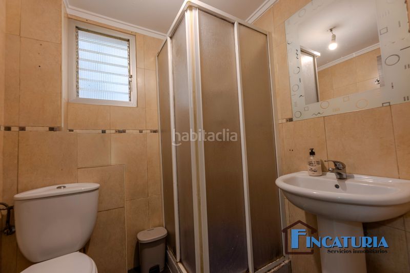 Foto df37d392-8b66-43a7-a308-7b6a00f2ef93. Pis a Riba - roja de Túria