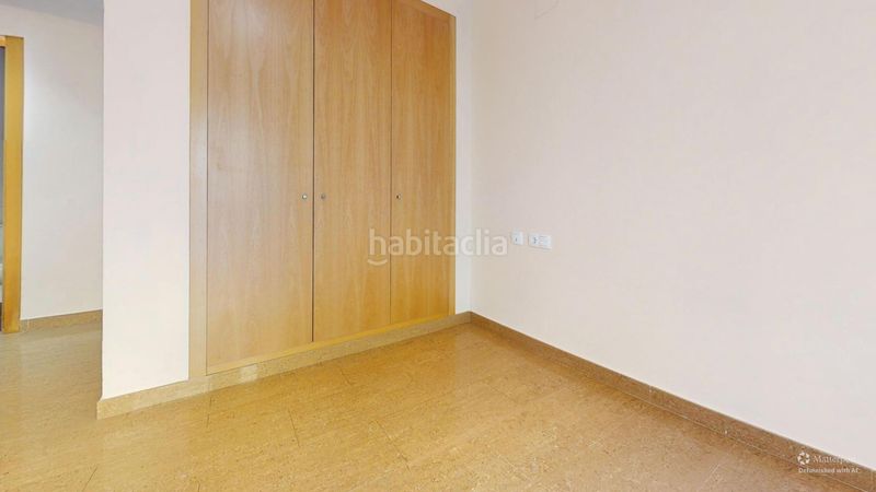 Foto aa07e2a3-889a-45f4-8953-57e2b489a79e. Pis amb aparcament a Riba - roja de Túria