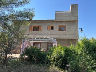 Xalet a Urbanizaciones. Chalet independiente a 9 km de lliria