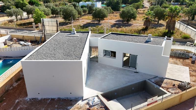 Foto 7591f309-ef0c-4bf1-907f-3b4c31001c0b. Xalet amb calefacció aparcament piscina a Urbanizaciones Llíria