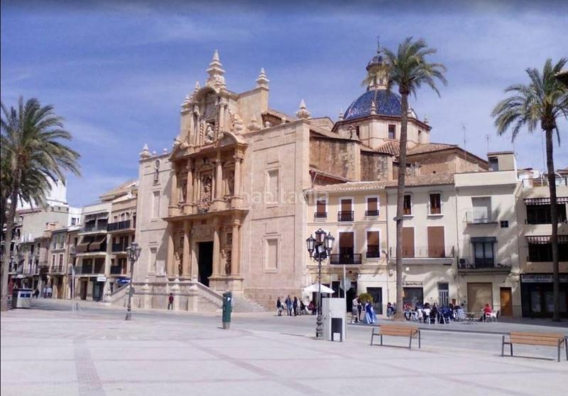 Foto b12b97f3-e0da-48b1-8394-83c199cb5af2. Xalet amb calefacció aparcament piscina a Urbanizaciones Llíria