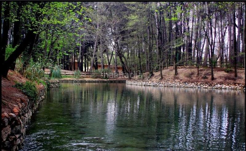 Foto b2c9a9d5-ab74-4c35-a9d2-9aa2037c797b. Xalet amb calefacció aparcament piscina a Urbanizaciones Llíria