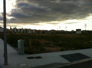 Terreny residencial a Benaguasil. Parcela urbana en el casco urbano, cerca del metro