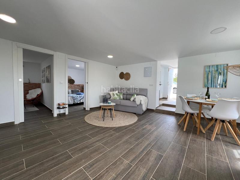 Foto ca1835bb-6784-4e0f-9e7c-8bd485e5a275. Chalet con piscina in Casco Antiguo Llíria