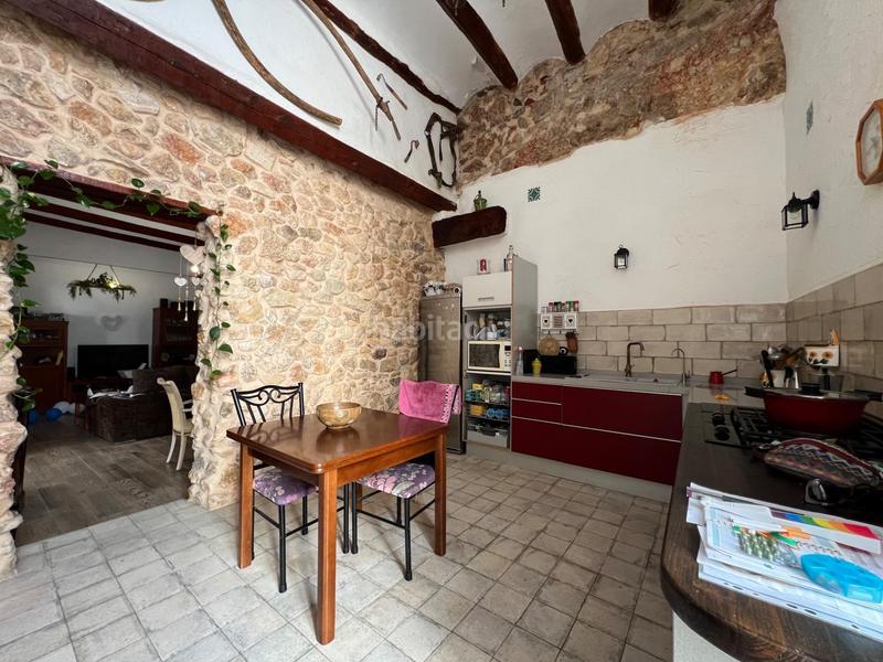 Foto 2a624ab2-db72-491d-80e3-c4b575559fb0. House with parking in Casco Antiguo Llíria