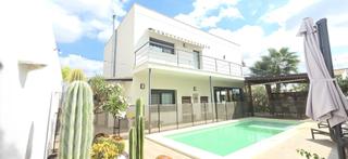 Chalet in Urbanizaciones. Chalet en venta lliria vall de lliria