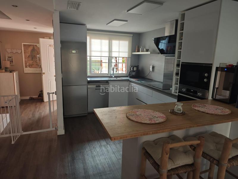 Foto c7c5cff1-a7e5-4386-b503-1ac487284b38. Casa adossada amb calefacció piscina a Pla dels Aljubs Pobla de Vallbona (la)