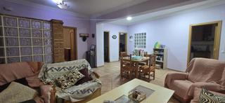 Casa en Santa Brbara. Casa con garaje en venta en lliria  amplia y con muchas posibili