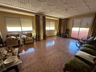 Pis a Casco Antiguo. Oportunidad en pleno centro de llíria!