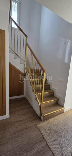 Foto 2a0f6f5d-9c3b-4bc2-8a4b-658ebca3285e. Chalet avec chauffage parking piscine dans Urbanizaciones Llíria