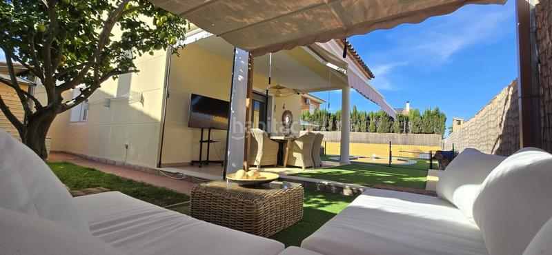Foto 2cd6201d-e73e-472f-b0b6-37828f9ec09f. Chalet avec chauffage parking piscine dans Urbanizaciones Llíria