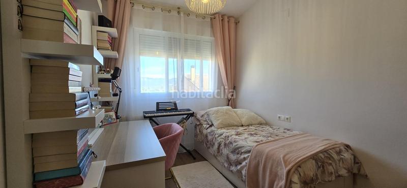 Foto 4b754652-9dcc-4cd5-a186-44b86bef7857. Chalet avec chauffage parking piscine dans Urbanizaciones Llíria