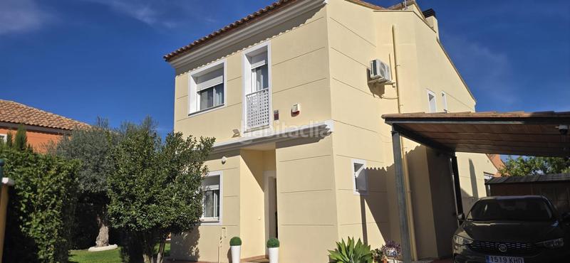 Foto 5bc4a9d8-46e0-4d4a-8f68-85673c1b4bad. Chalet avec chauffage parking piscine dans Urbanizaciones Llíria