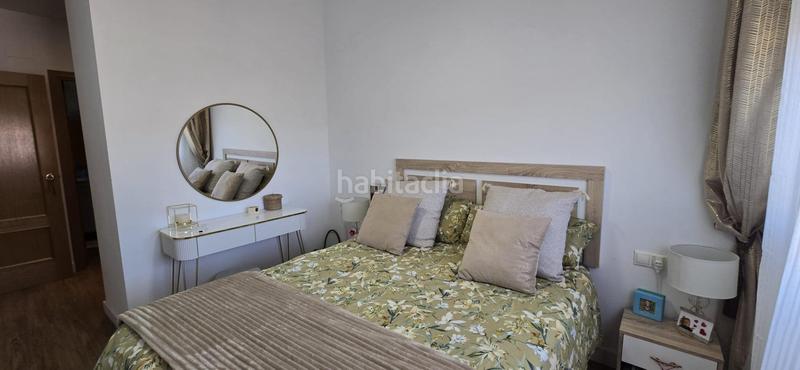 Foto 633dcc70-120f-48d5-b344-ecb859072055. Chalet avec chauffage parking piscine dans Urbanizaciones Llíria