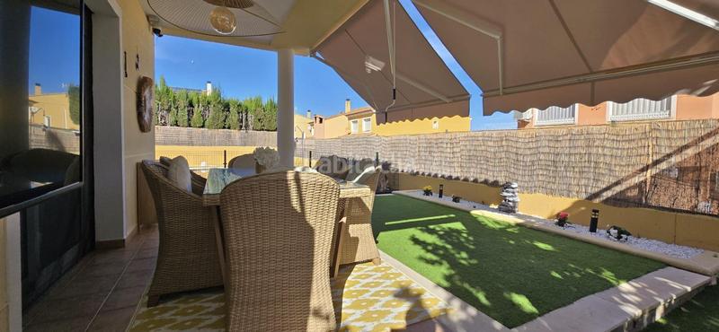 Foto c44d02f3-0cc8-4249-bc0b-60b50c220161. Chalet avec chauffage parking piscine dans Urbanizaciones Llíria