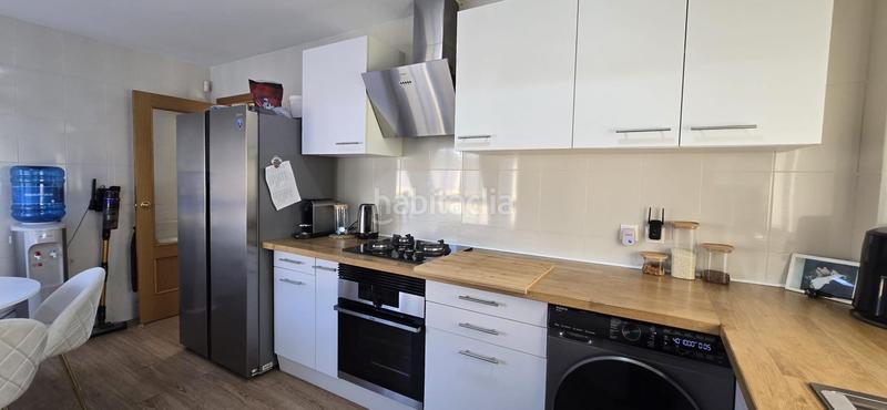 Foto cf207f55-7c0f-4512-8b17-bc9e0041cd8e. Chalet avec chauffage parking piscine dans Urbanizaciones Llíria