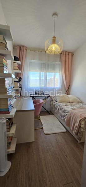 Foto f1d1aa73-e15b-46f1-8582-cbda184ddeca. Chalet avec chauffage parking piscine dans Urbanizaciones Llíria