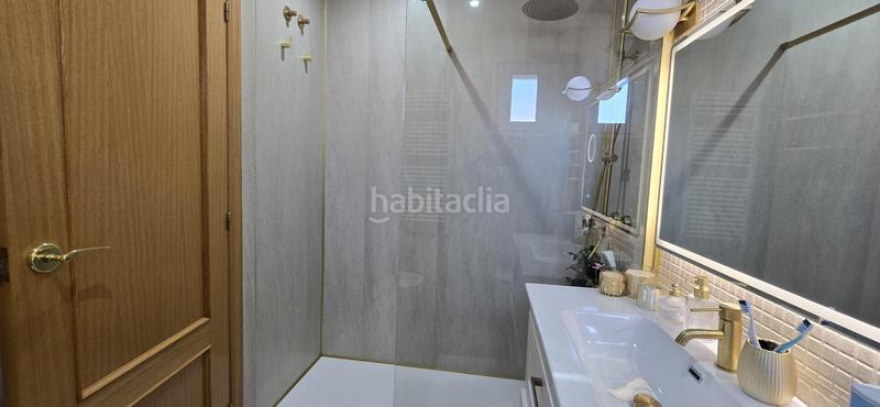 Foto f6d2c9f7-5d91-421e-83b0-f6d3657ec57b. Chalet avec chauffage parking piscine dans Urbanizaciones Llíria