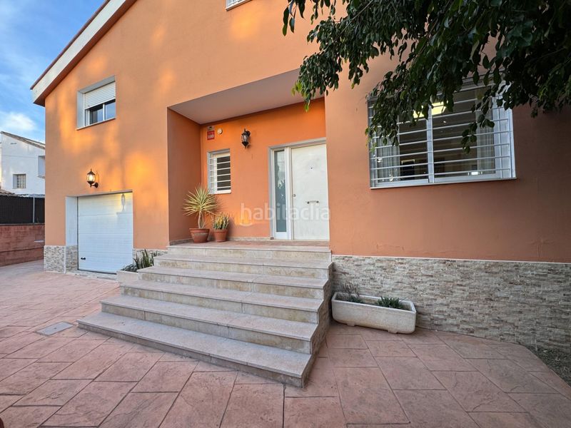 Foto 22155c58-1a62-43b0-9fd7-c8da8d5df4d3. Xalet amb aparcament piscina a Urbanizaciones Llíria