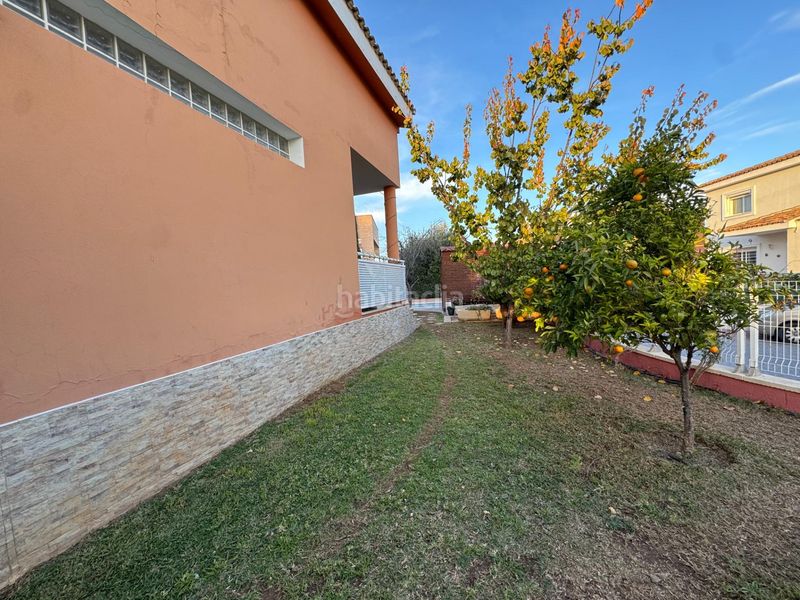 Foto 71d1799b-9679-4f18-89ca-34d7d0df383c. Xalet amb aparcament piscina a Urbanizaciones Llíria