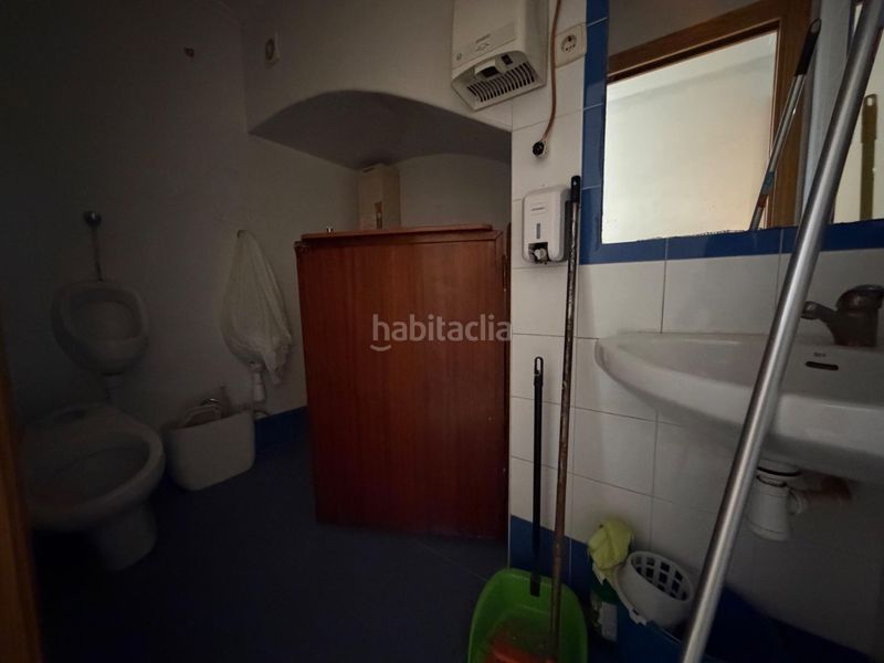 Foto edd0194f-9c9e-41d2-9d05-f3eb73e27b98. Local comercial a Domeño