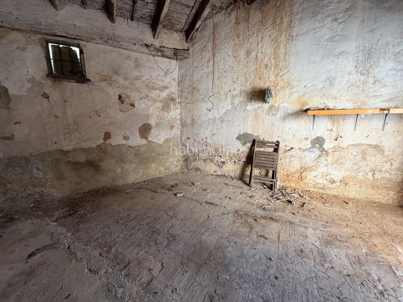 Foto f7100fa1-cf79-4b4a-90d9-475ae796edfa. Casa amb aparcament a Santa Bárbara Llíria