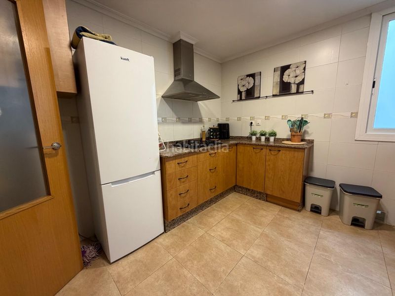 Foto 5bc9018c-1783-417c-9db6-f6302771c7f3. Pis amb aparcament a Benaguasil