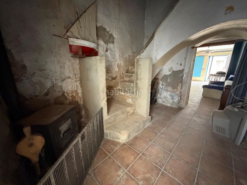 Foto 2b8a6669-8948-4f82-9c34-b6a9daa83955. Casa amb aparcament a Alcublas