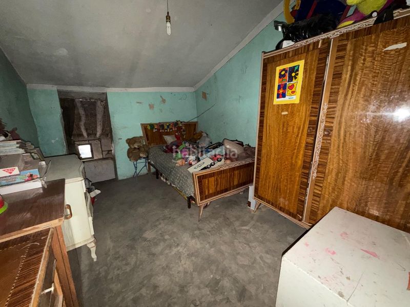 Foto a3ced90c-4195-4c29-a5e2-5a1809af9a59. Casa amb aparcament a Alcublas