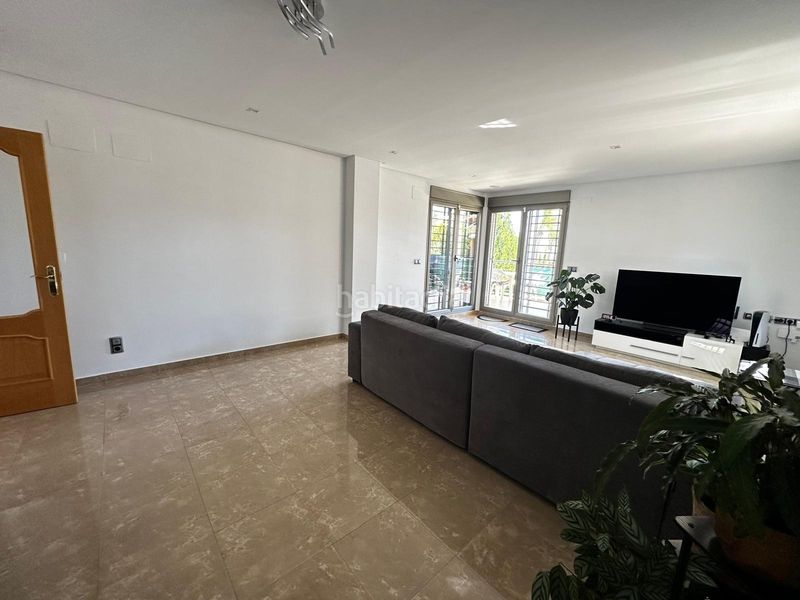 Foto 0ccd93b1-c6d3-451f-8a66-75d29f0c5ce4. Xalet amb piscina a Urbanizaciones Llíria