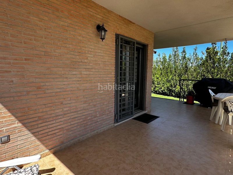 Foto 43ba4c38-da68-40a3-991d-26b0dee98ad2. Xalet amb piscina a Urbanizaciones Llíria