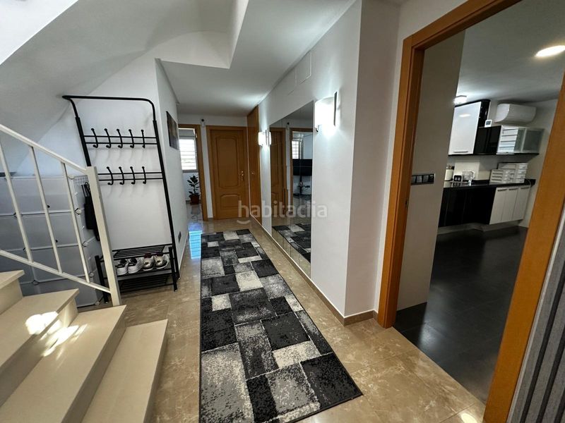 Foto a1809827-4375-44ff-8671-5ef674c140fd. Xalet amb piscina a Urbanizaciones Llíria