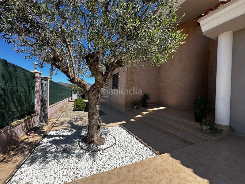 Foto dcc42567-0565-4d3e-8439-e5ac51cd90db. Xalet amb piscina a Urbanizaciones Llíria