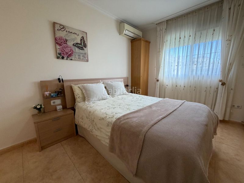 Foto bb41a600-dfaf-4858-9b61-818ca3bf1ed6. Xalet amb aparcament a Urbanizaciones Llíria