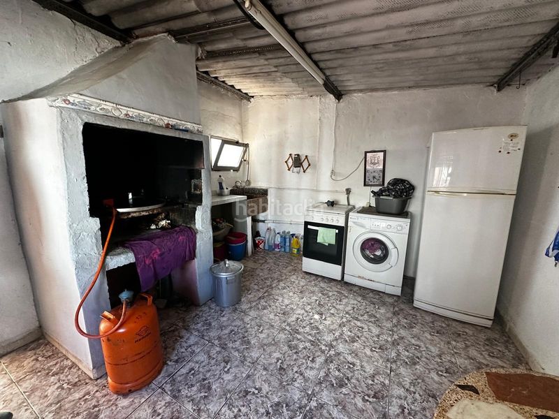 Foto d938a8c8-0dd9-42fa-a1ae-20d2a7858e06. Xalet amb piscina a Vilamarxant