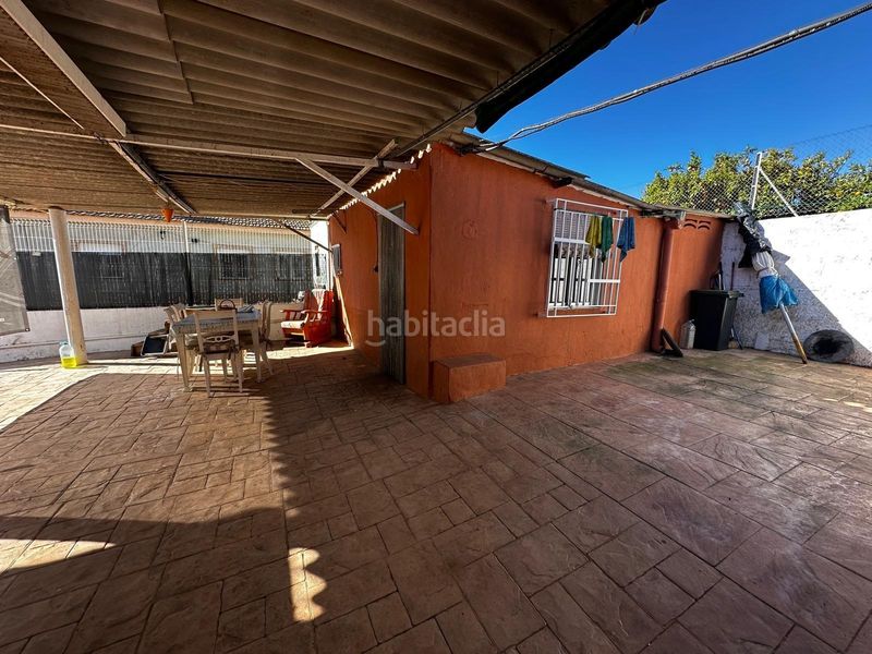 Foto d9a30bc9-4f76-4f34-84c6-54cacbd9e0eb. Xalet amb piscina a Vilamarxant