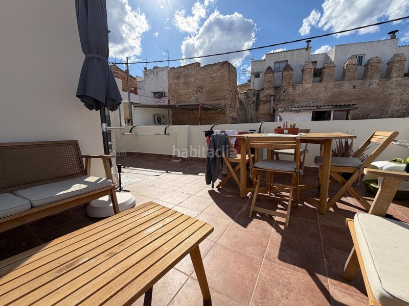 Foto b2ee0499-92e2-490a-8a61-95609a9ca3c5. Casa amb aparcament a Casco Antiguo Llíria