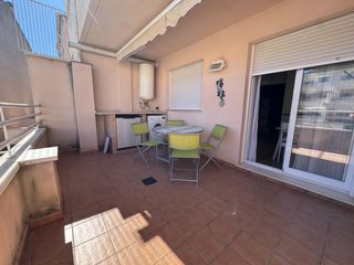 Casa a Vilamarxant. Adosado con garaje y con piscina