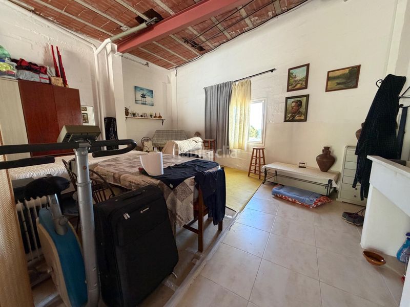 Foto 770829a7-bef8-49c2-b59d-db6f1f8a44d0. Casa amb aparcament a Gátova