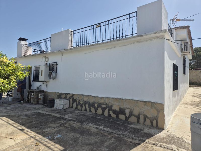 Foto db52323b-d924-4d0e-8464-211c54345e51. Xalet amb aparcament piscina a Urbanizaciones Llíria