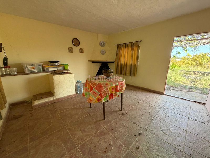 Foto f96a2f12-ae18-4fb8-b6c1-55bc0f45776d. Casa a Olocau