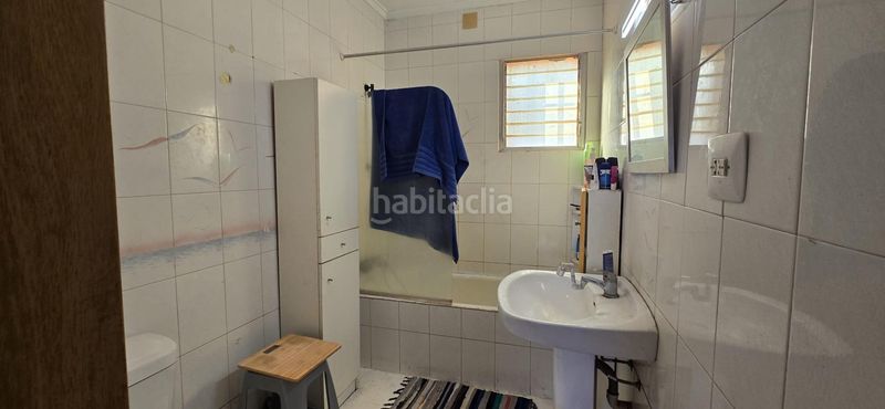 Foto c5bbde4f-b852-432a-aad0-b31edf163e6a. Xalet amb aparcament piscina a Urbanizaciones Llíria
