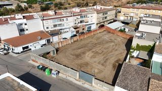 Terreno residenziale in Casinos. Solar para vivienda unifamiliar en casinos