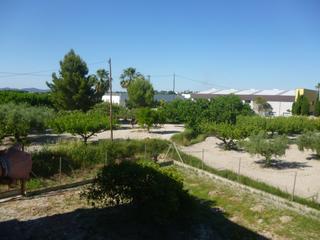 Terreny residencial a Sant Josep-Zona Hospital. Parcela en partida el plá  ontinyent