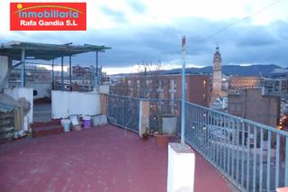 Maison à Centro. Casa en pl. coronación  ontinyent