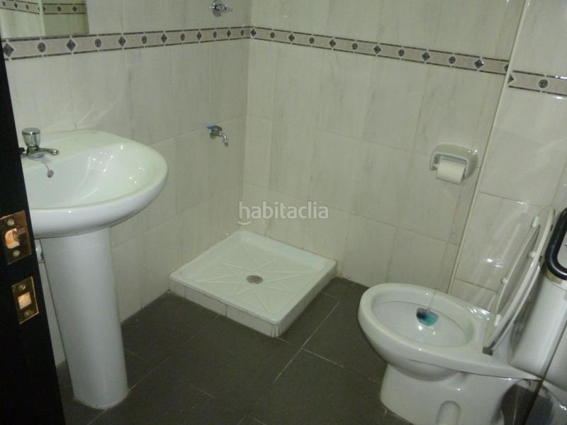 Foto decb039c-1b71-4aa6-90b2-43790bd6e9f1. Location local commercial dans Centro Ontinyent