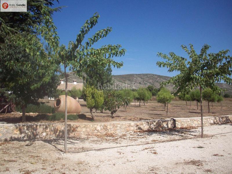 Foto 2707d2c7-a4e2-465b-8ebc-21c9537277cd. Edificio finca hotel rural en Bocairent